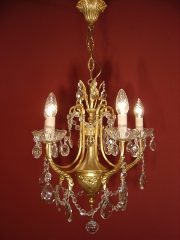Preview: 5 lights charming gold bronze chandelier old crystal glass french style antique Preview: 5 lights charming gold bronze chandelier old crystal glass french style antique