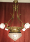 Preview: Antiker französischer Jugendstil-Bronzeleuchter mit Rosengläsern und großer geschliffener Zentralschale um 1900