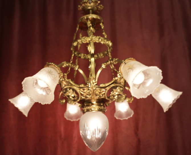 große wunderschöne antike Lampe Messing glänzend 7 flammig