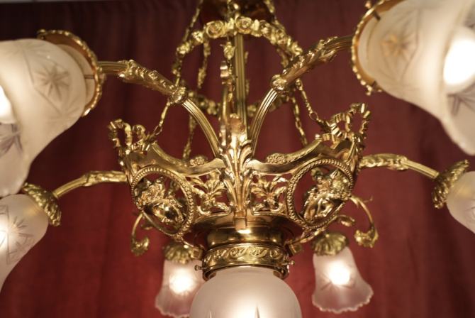 große wunderschöne antike Lampe Messing glänzend 7 flammig