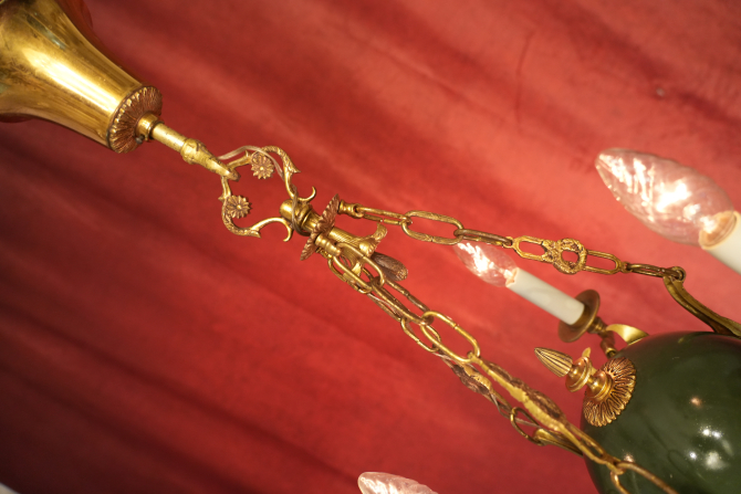 Preview: Beautiful 3-light Empire chandelier in green lacquer with figurative design