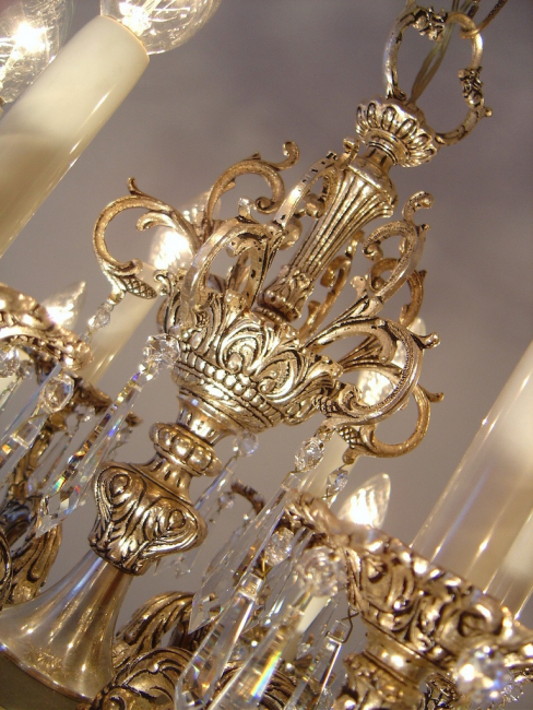 Preview: Französischer Kronleuchter 12-flammig 2-etagig Messing Silber Kristall um 1970