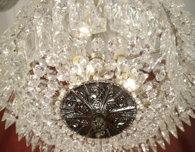 schöner mittelgroßer italienischer Kristall Korblüster Kronleuchter Nickel silberfarben Messing 6 flammig Berlin