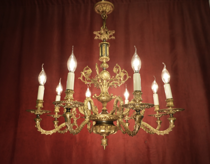 Empire Kronleuchter 8-flammig Frankreich 1970 Messing Schwarzlack Ø 70 cm