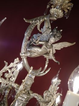 Glücksbringer - große Fee-Figur Kronleuchter silberfarben mit 12 Lampen