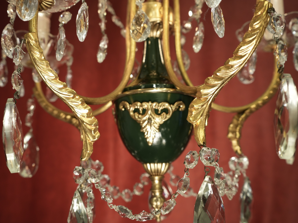 kleiner französischer Kristall Glas Lüster schöne Grünlackierung