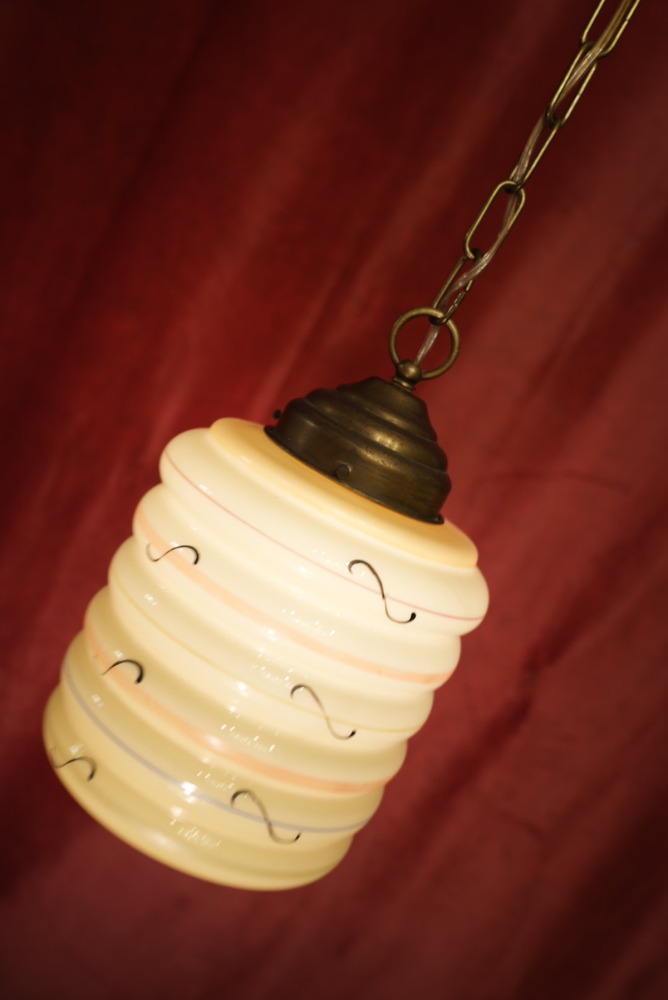 schöne Art Deco Lampe antik Bronze gelbes Glas