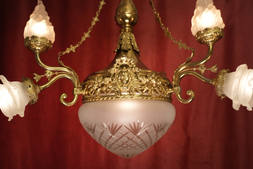 wunderschöne alte Messing Lampe 7 flammig glänzend satiniertes Glaswerk