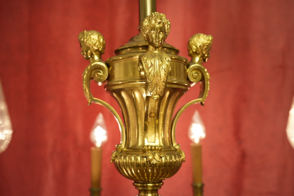 wunderschöner antiker Mazazin Kronleuchter Bronze 8 flammig