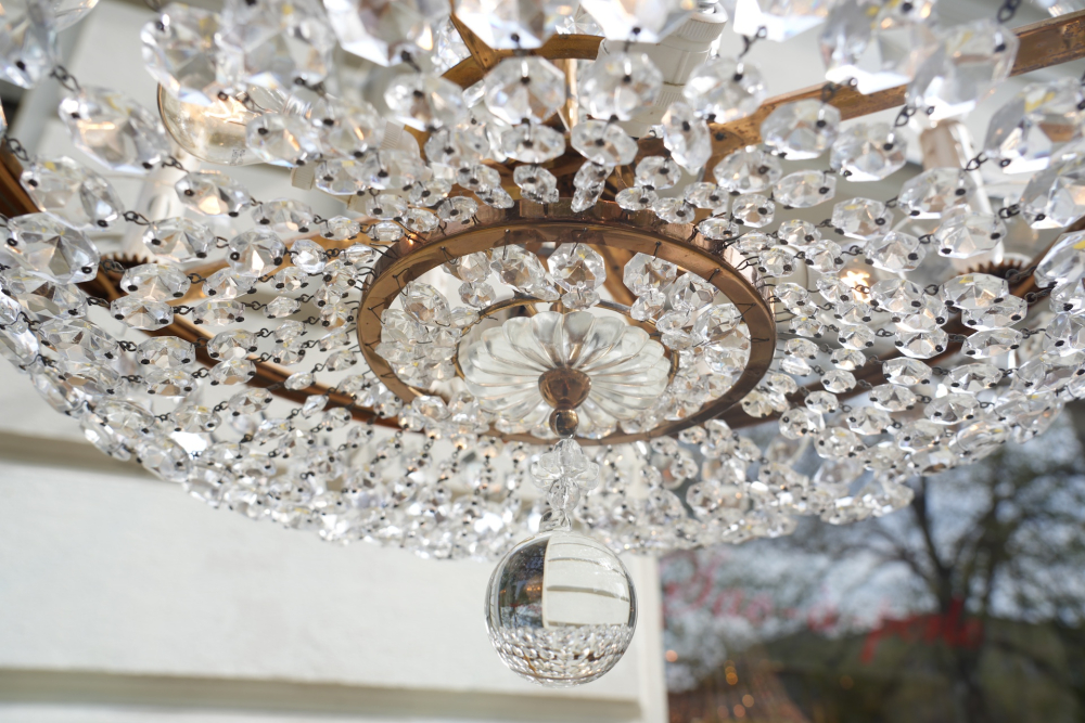 Korblüster Kristalllüster Messing Kristallbehang