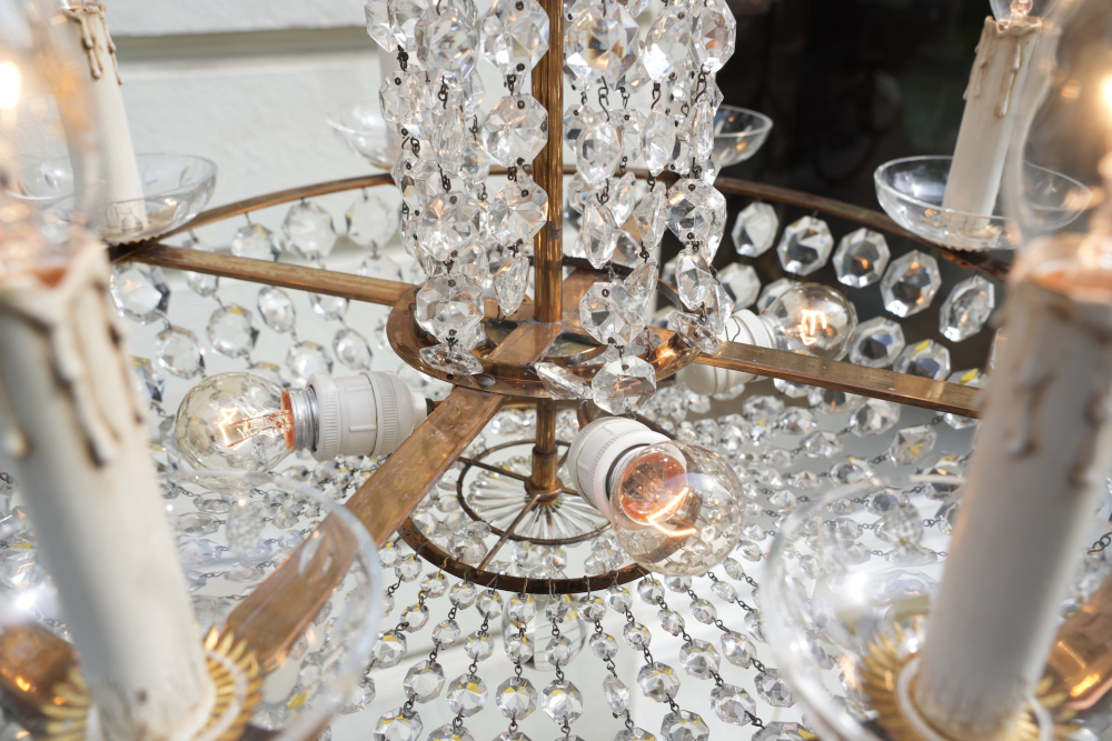 Korblüster Kristalllüster Messing Kristallbehang