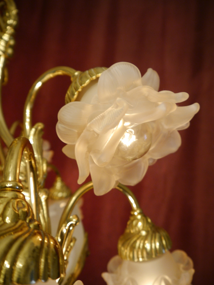 schöne große Muschelschalen Lampe Kronleuchter rosa Rosenblatt Messing glänzend 12 flammig