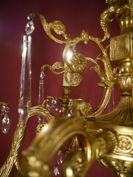 spanischer Kronleuchter ägyptischen Figuren Goldbronze