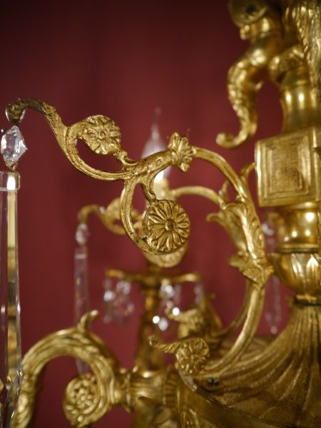 spanischer Kronleuchter ägyptischen Figuren Goldbronze