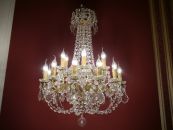 16 fl. großer üppiger Kristalllüster...viele Kristallkaskaden, Italien 1960 Verkauft nach Berlin