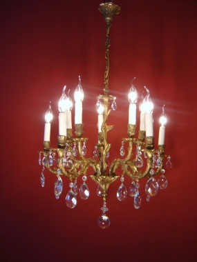 Akanthusblatt asymmetrischer Kronleuchter Messing Kristallbehang 10 flammig