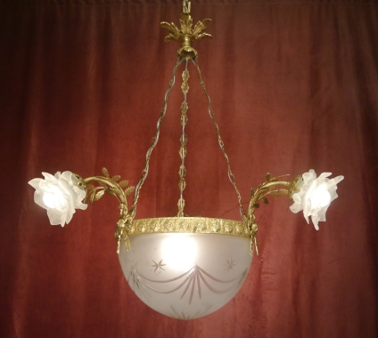 wunderschöne schlichter antike Jugendstil Lampe 4 flammig aus Berlin