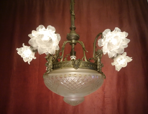 wunderschöne antike Bronze Lampe Kronleuchter Putten Lorbeergirlanden