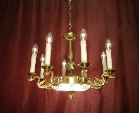 Beautiful figurative chandelier, shiny brass, glass shade, 10 lights