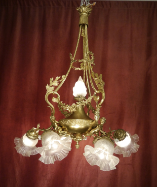 Beautiful tall antique Art Nouveau lamp, gold bronze, satin rose petal bowls, 7 lights